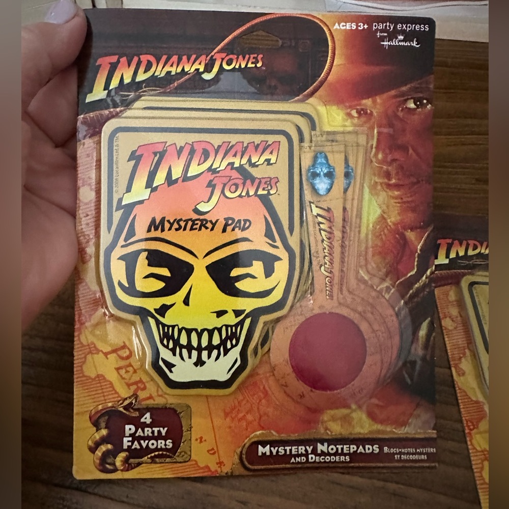 Indiana Jones Party Favors Mystery Notepads & Decoders